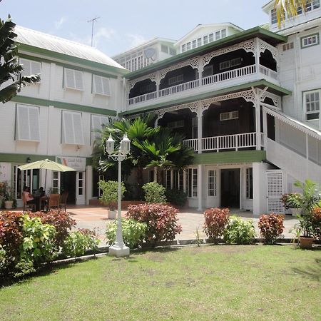 Cara Lodge Hotel Джорджтаун Екстер'єр фото